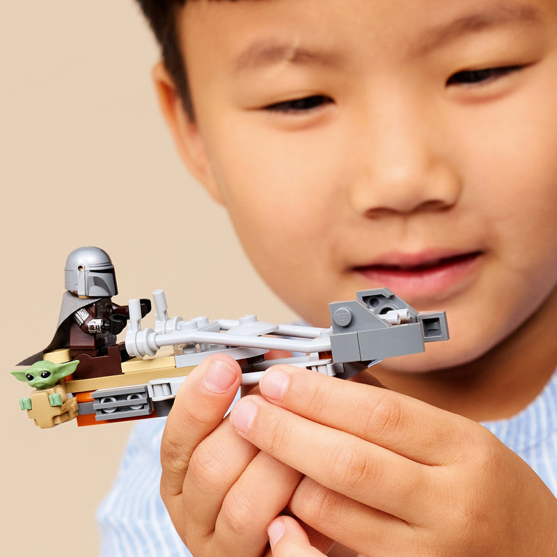 The Mandalorian & Grogu's Speeder Bike™