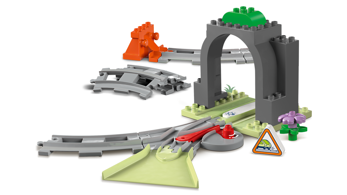 Train Tunnel and Tracks Expansion Set