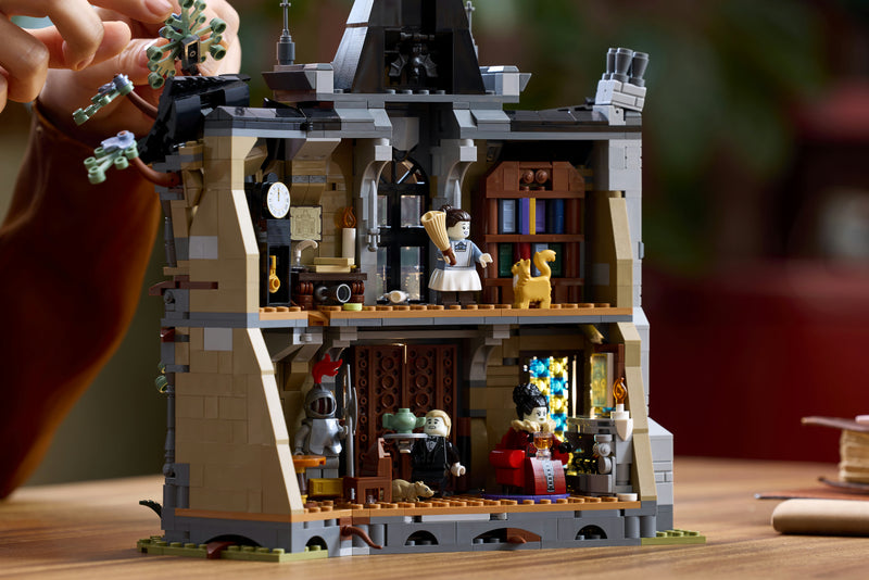 Mayor Manor