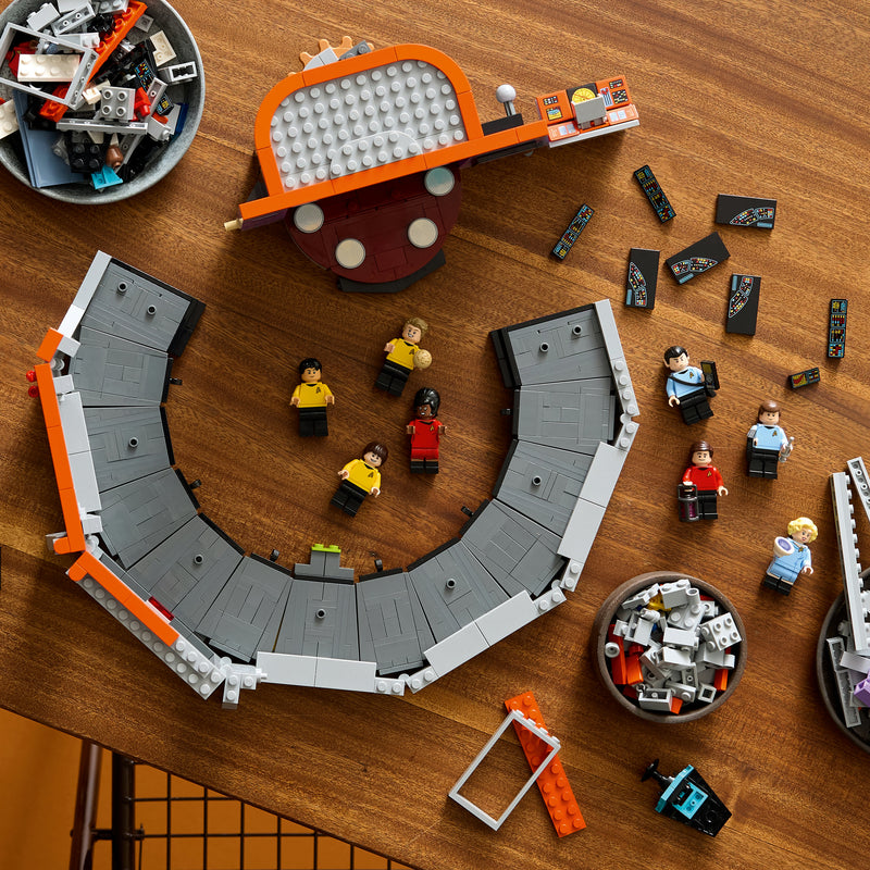 Star Trek: U.S.S. Enterprise NCC-1701™ Bridge
