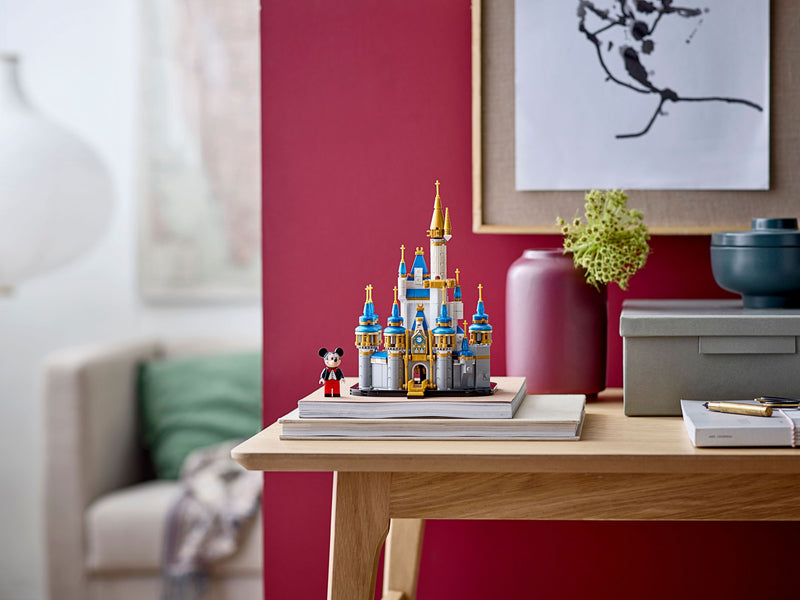 Mini Disney Castle
