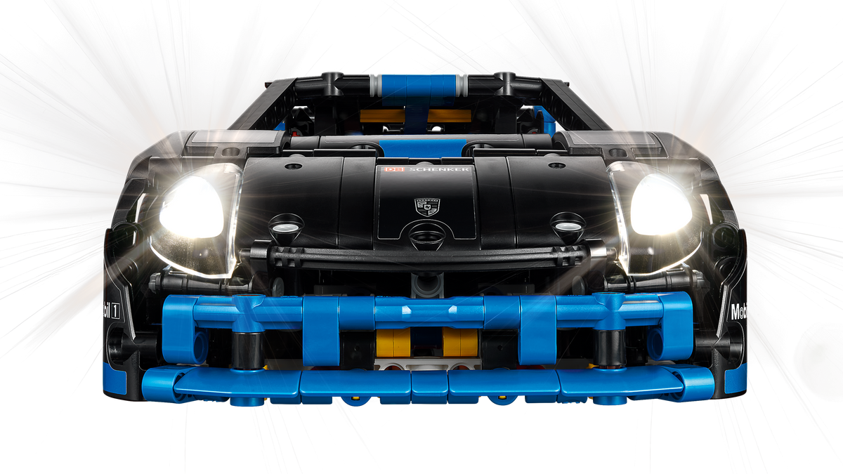Porsche GT4 e-Performance Race Car