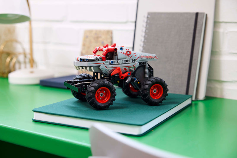 Monster Jam™ ThunderROARus™ Pull-Back
