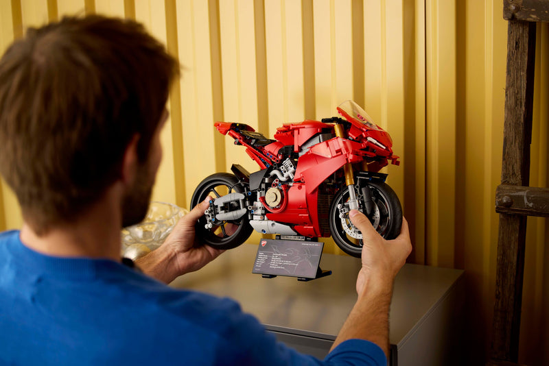 Ducati Panigale V4 S Motorcycle