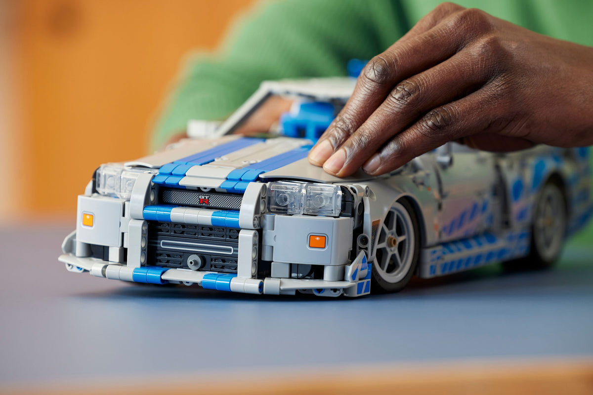 2 Fast 2 Furious Nissan Skyline GT-R (R34) Car