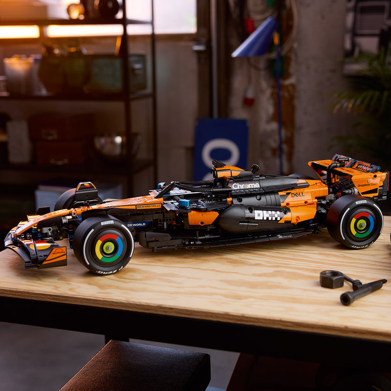 McLaren MCL39 F1® Car