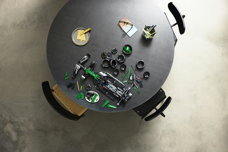 Aston Martin Aramco AMR25 F1® Car