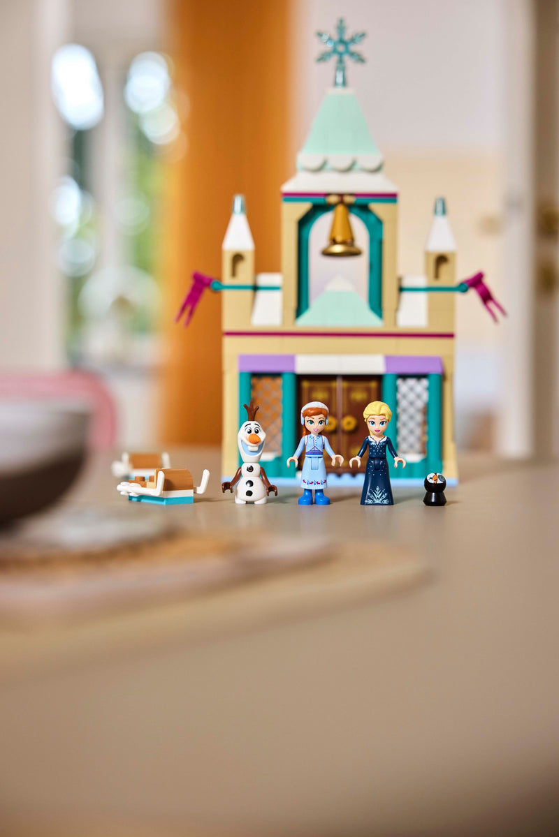 Arendelle Frozen Castle