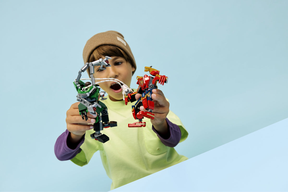 Mech Battle: Spider-Man vs. Doc Ock