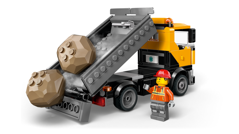 Heavy-Duty Recovery Tow Truck with Crane