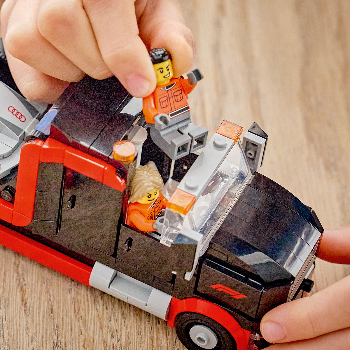 F1® Display Truck with Audi F1® Race Car