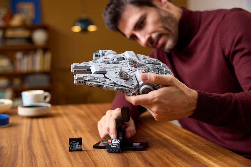 Millennium Falcon™