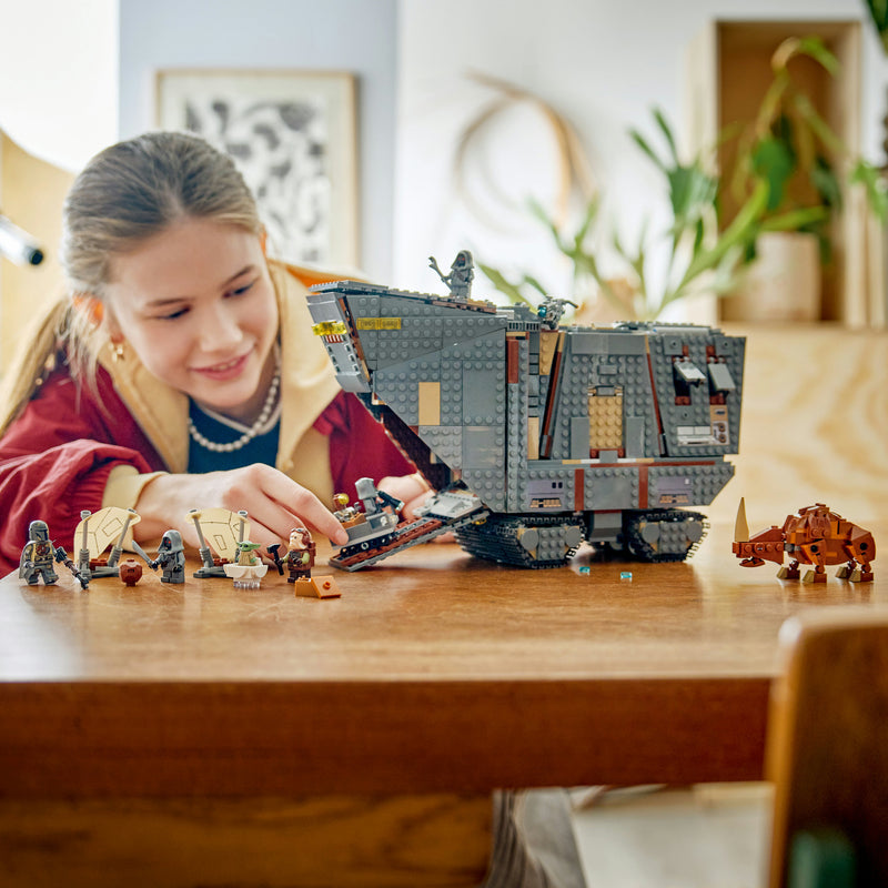 Offworld Sandcrawler™ and Mudhorn