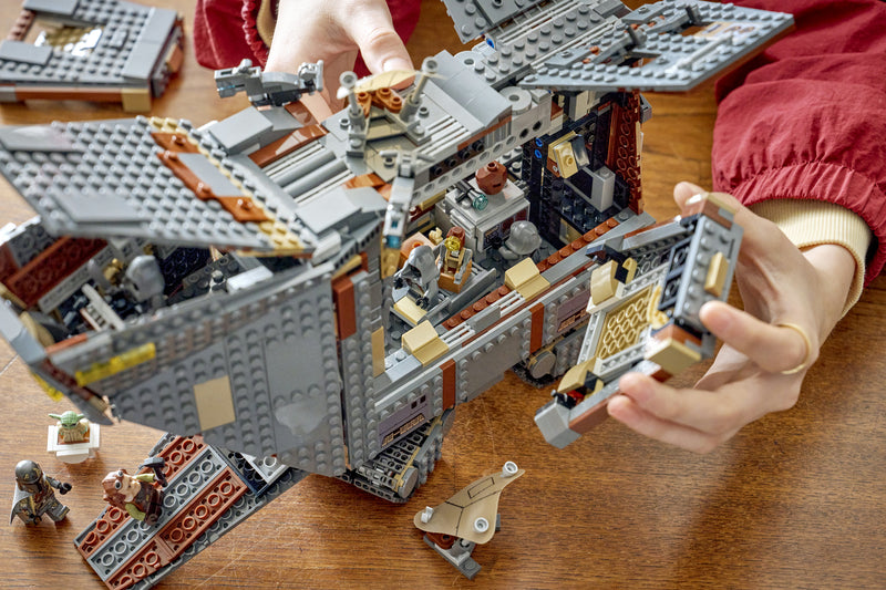 Offworld Sandcrawler™ and Mudhorn