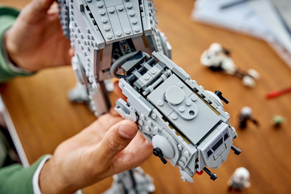 Imperial Remnant AT-AT™ with INT-4