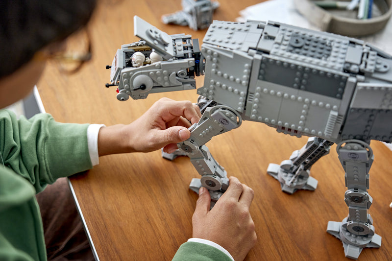 Imperial Remnant AT-AT™ with INT-4