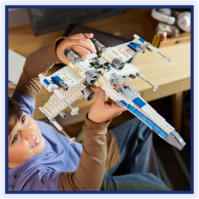 New Republic X-Wing Starfighter™