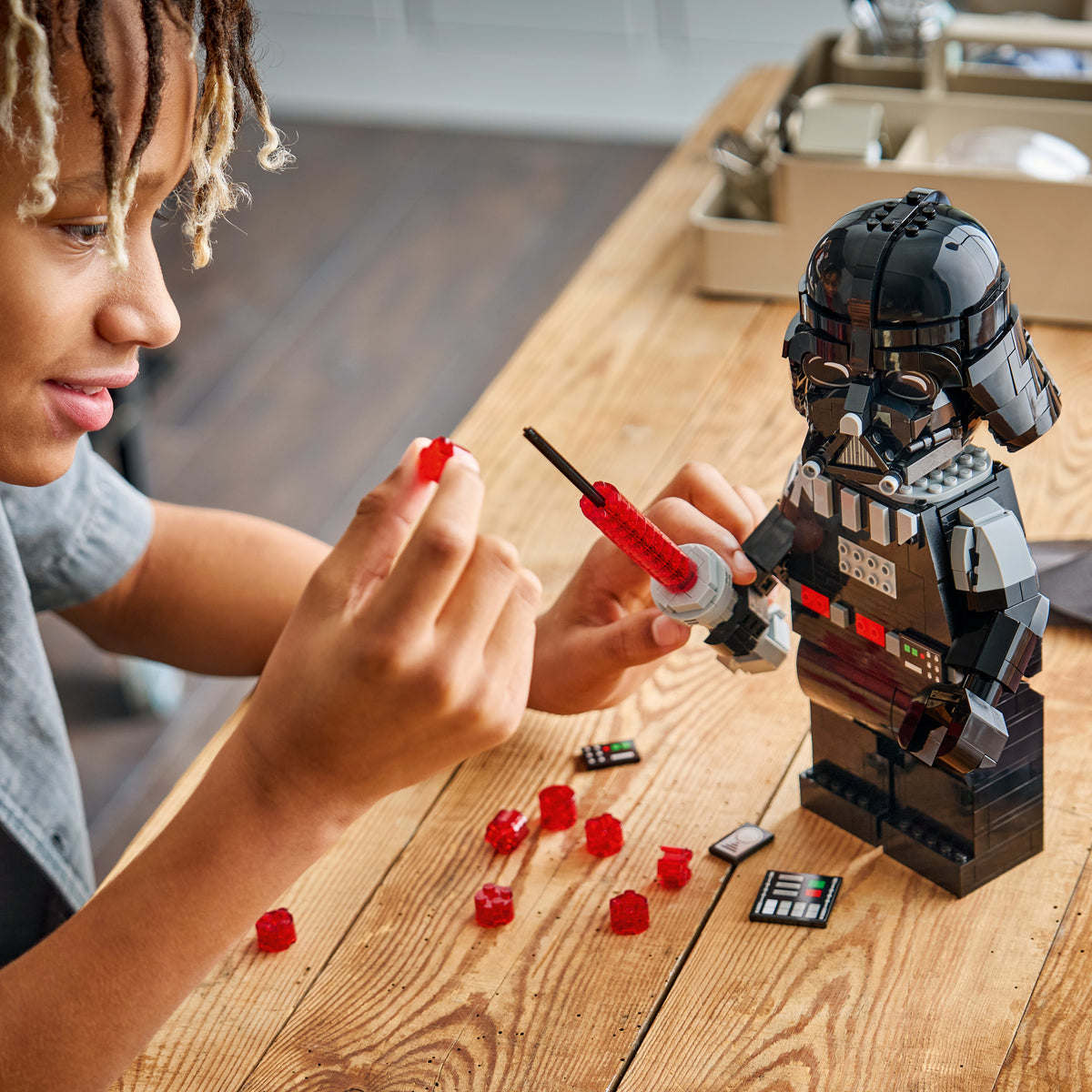 Up-Scaled Darth Vader™ Minifigure