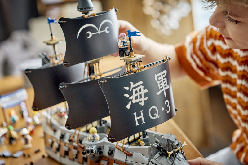 Garp's Marine Battleship