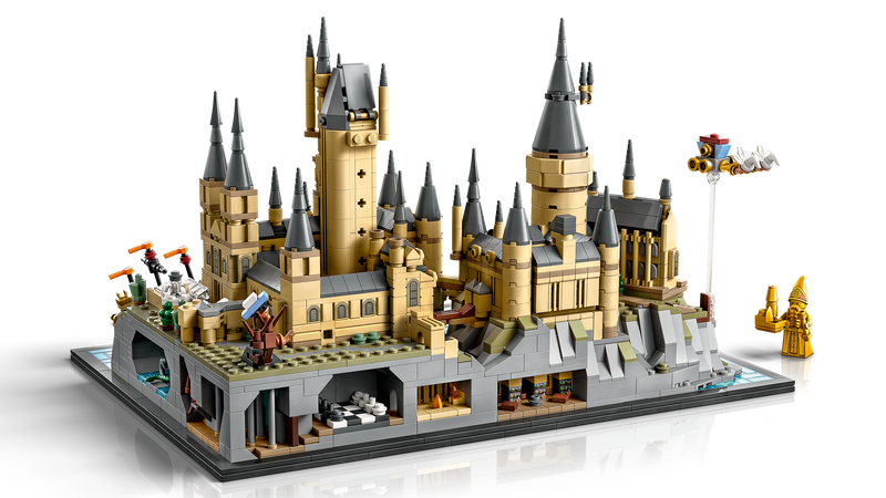 Hogwarts™ Castle and Grounds